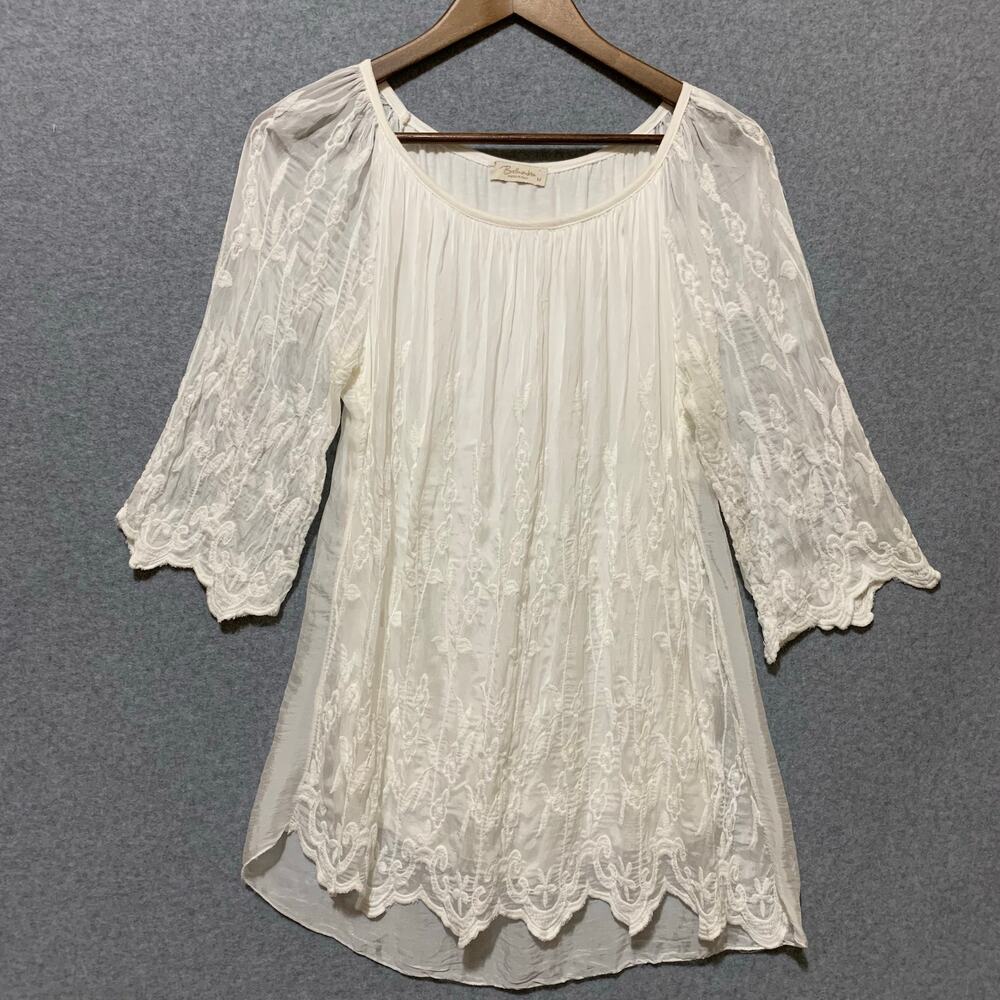 Bellambia White Silk Blouse Floral Embroidery Women Size Med